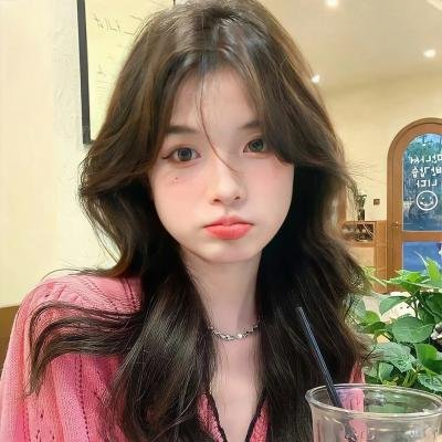 姹紫嫣红碧绿波